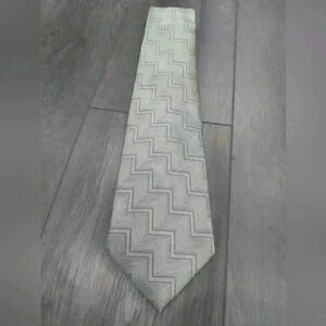 Consenso Uomo Milano hand sewn Italian tie